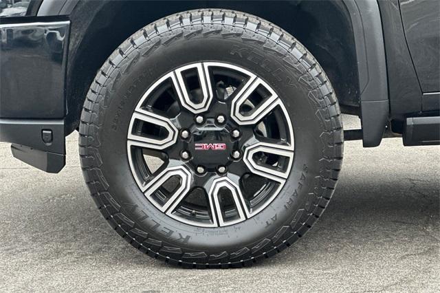 Sierra 2500HD Crew Cab AT4