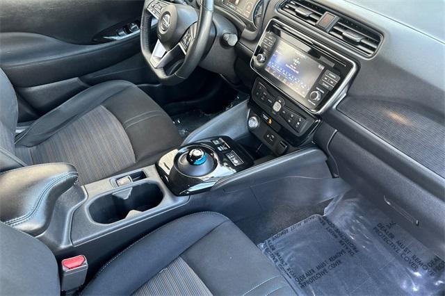 LEAF SV