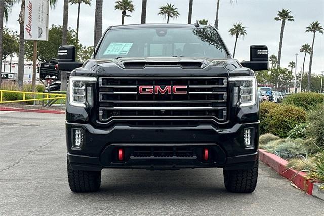 Sierra 2500HD Crew Cab AT4