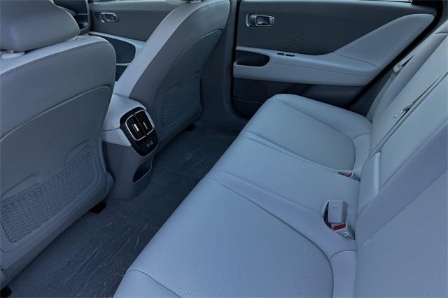 IONIQ 6 SEL