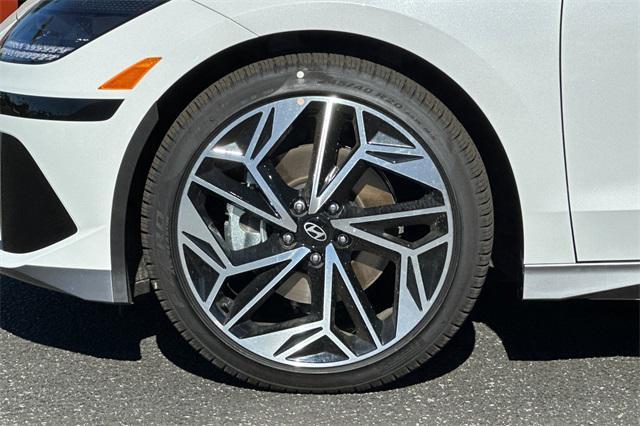 IONIQ 6 SEL