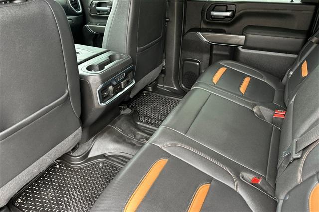 Sierra 2500HD Crew Cab AT4