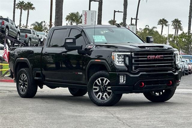 Sierra 2500HD Crew Cab AT4