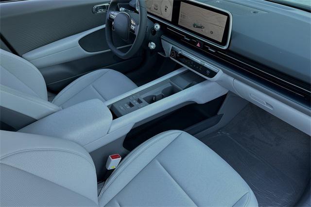 IONIQ 6 SEL