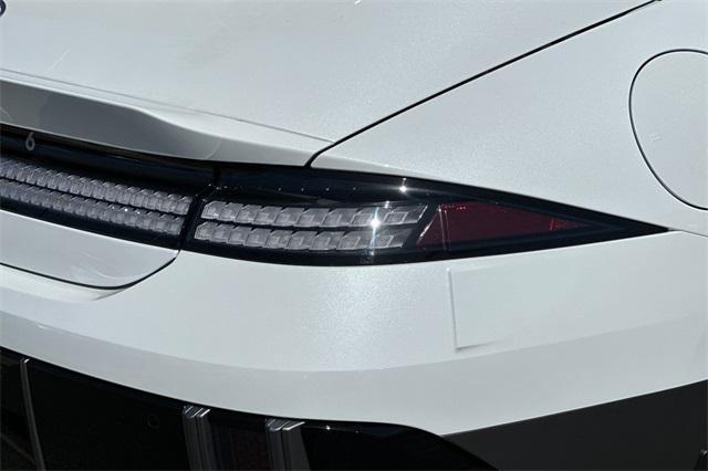 IONIQ 6 SEL