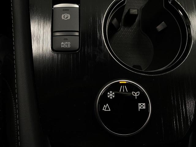 2025 Nissan Rogue Vehicle Photo in Appleton, WI 54913
