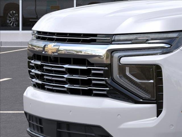 2025 Chevrolet Suburban Vehicle Photo in EMPORIA, VA 23847-1235