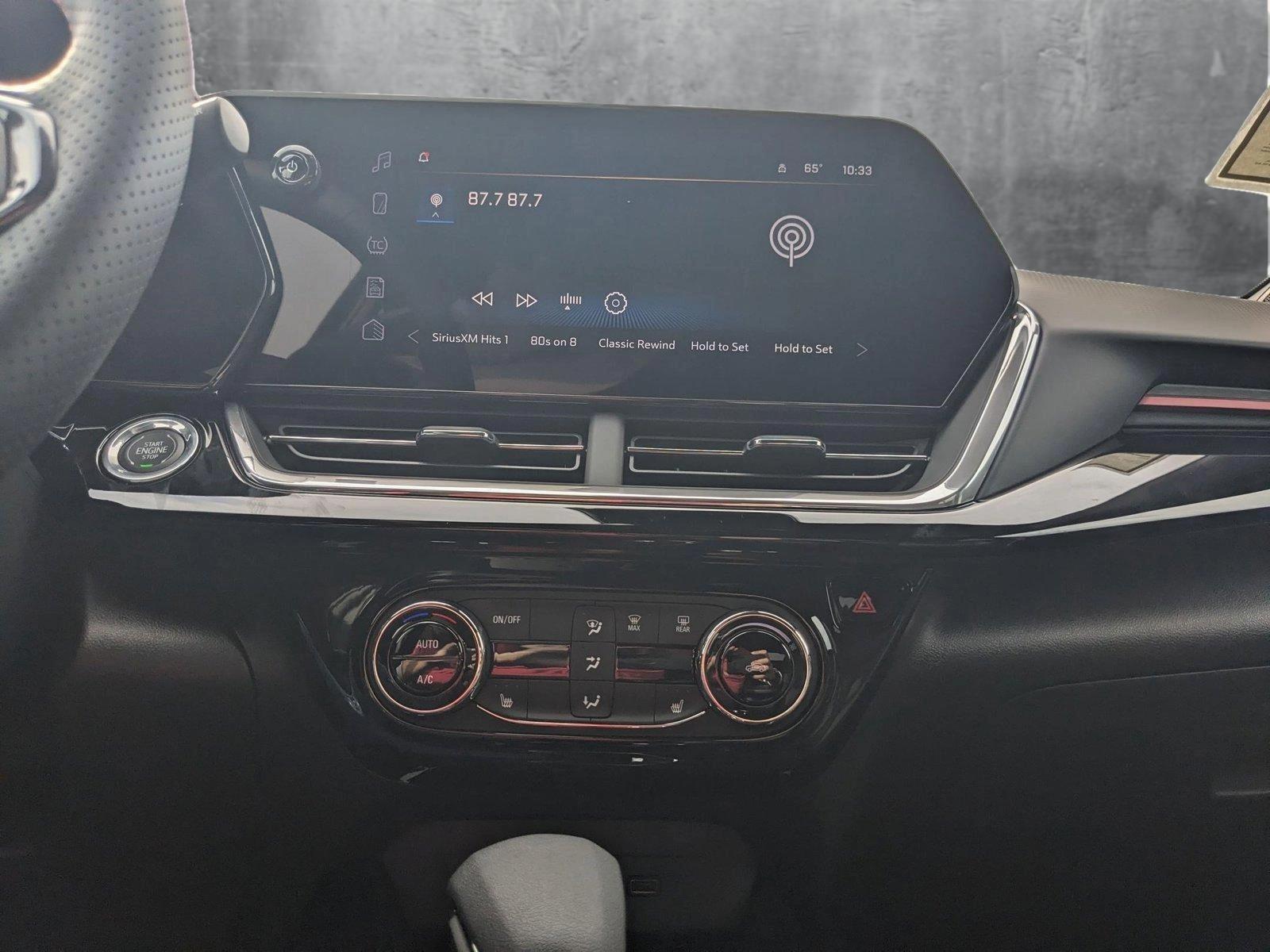 2025 Chevrolet Trax Vehicle Photo in MIAMI, FL 33172-3015