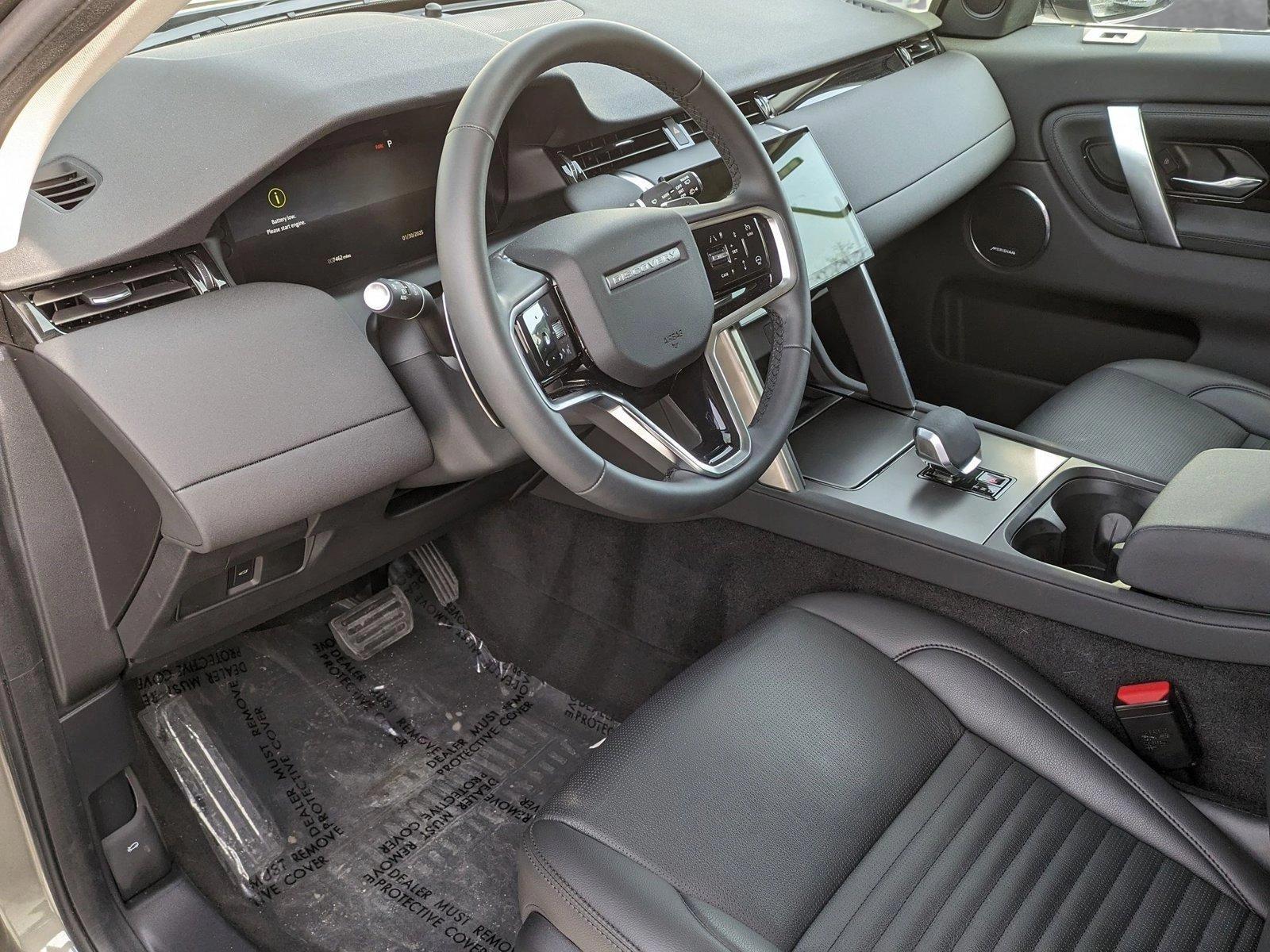 2024 Land Rover Discovery Sport Vehicle Photo in Bethesda, MD 20852