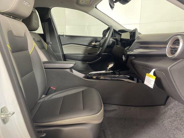 2025 Chevrolet Trax Vehicle Photo in PHOENIX, AZ 85014-3381