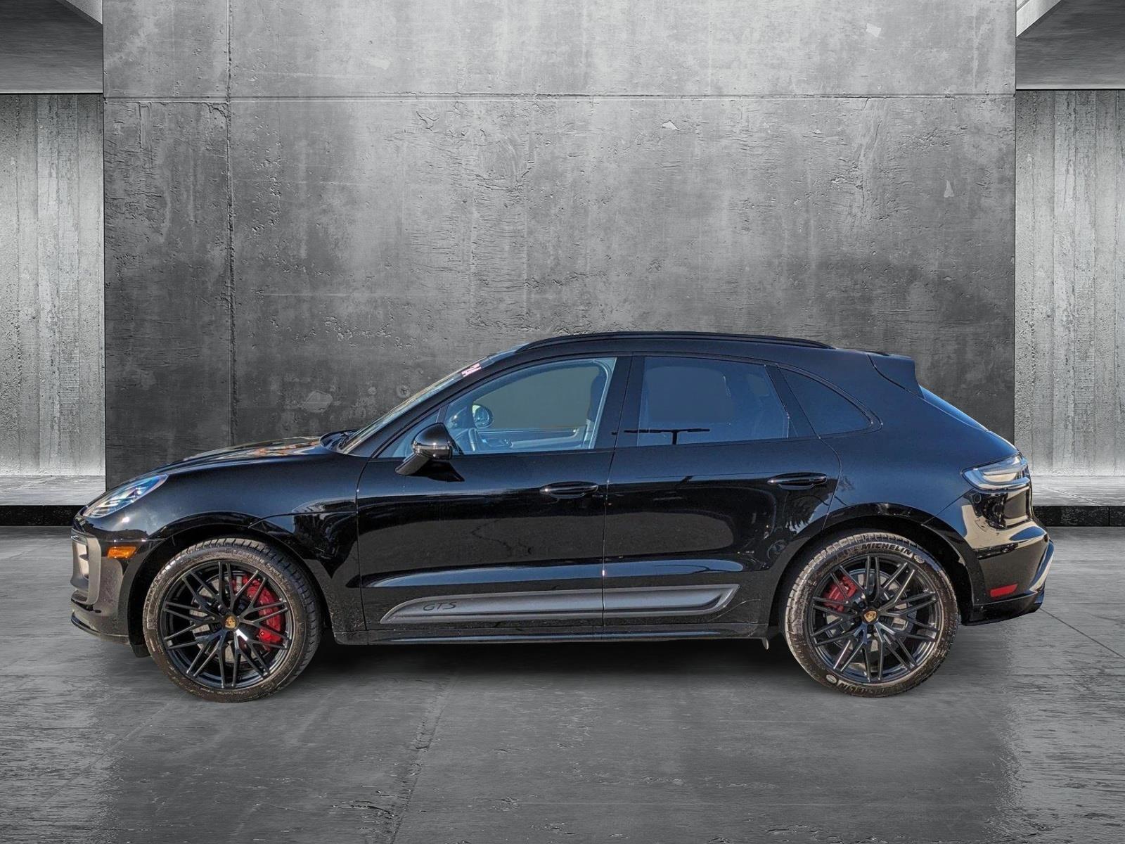 2023 Porsche Macan Vehicle Photo in Bethesda, MD 20852