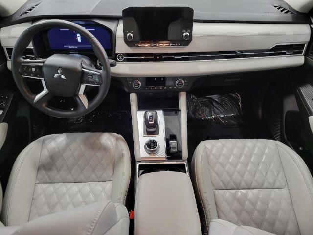 2024 Mitsubishi Outlander Vehicle Photo in APPLETON, WI 54914-4656