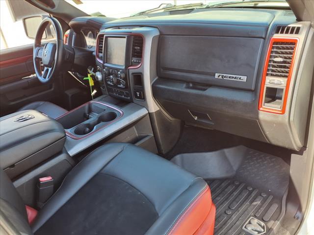 2016 Ram 1500 Vehicle Photo in TAMPA, FL 33612-3404