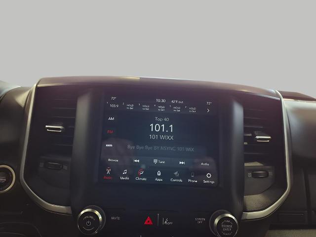 2021 Ram 1500 Vehicle Photo in Oshkosh, WI 54904