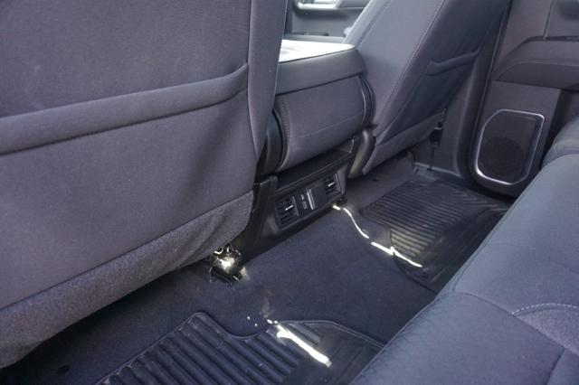 2022 Chevrolet Silverado 1500 Vehicle Photo in FAIRMONT, WV 26554-2318