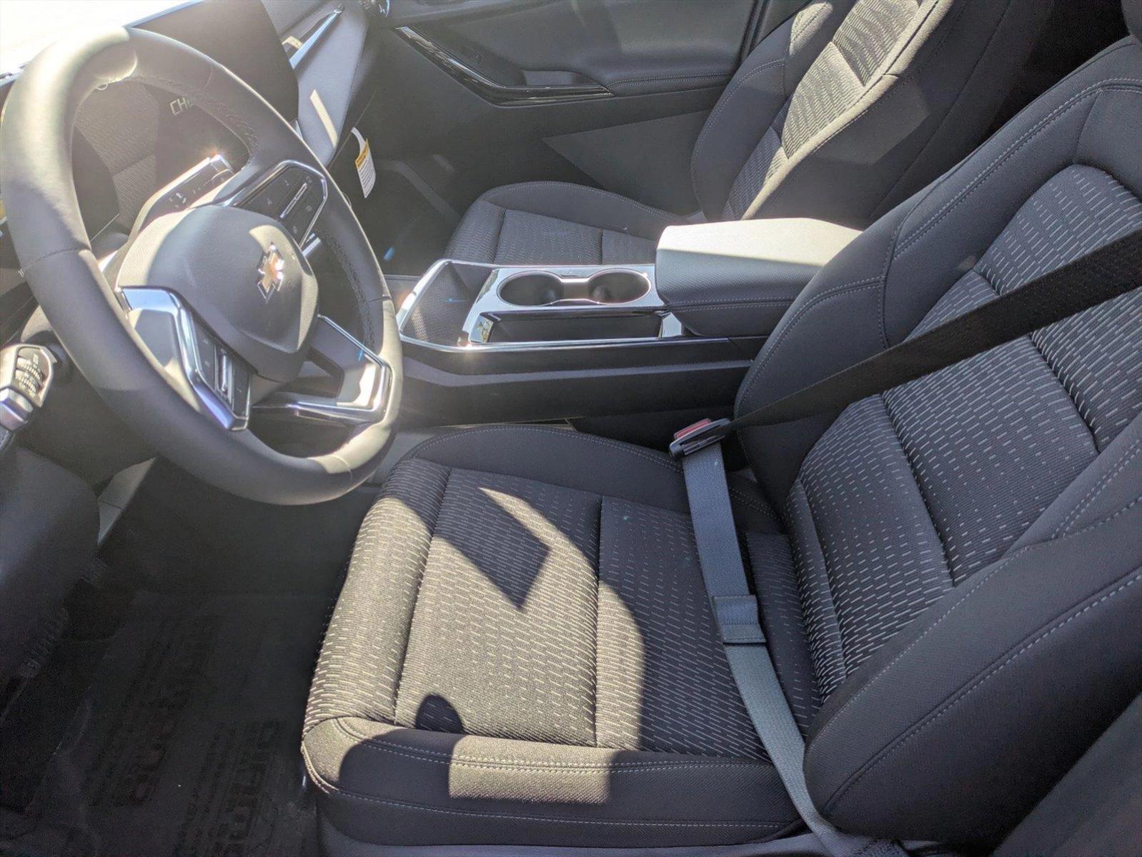 2025 Chevrolet Equinox Vehicle Photo in LAUREL, MD 20707-4697