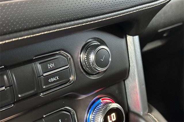 2021 GMC Yukon XL Vehicle Photo in ELK GROVE, CA 95757-8703