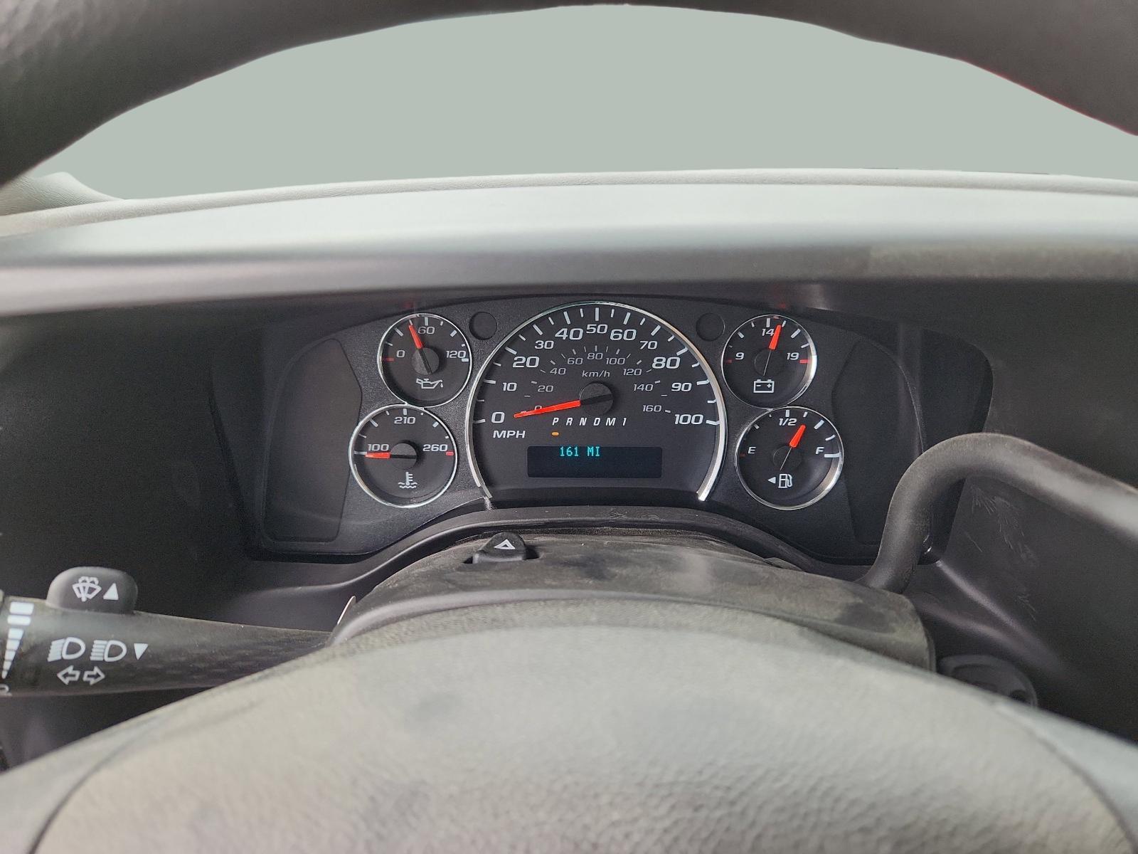 2025 Chevrolet Express Cutaway 4500 Vehicle Photo in GEORGETOWN, TX 78626-7508