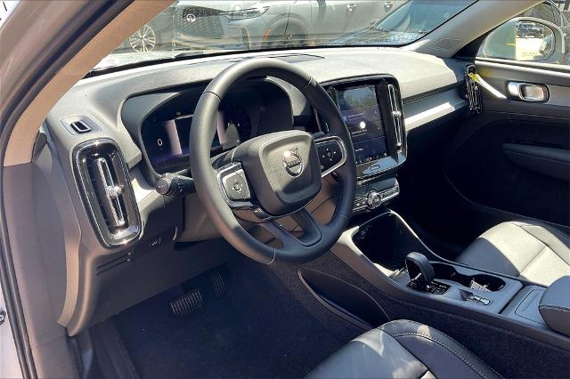 2025 Volvo XC40 Vehicle Photo in Grapevine, TX 76051