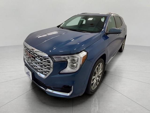 2024 GMC Terrain Vehicle Photo in OSHKOSH, WI 54904-7811
