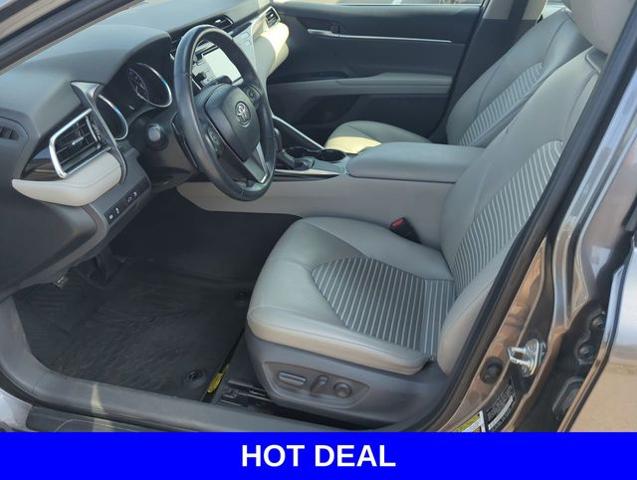 2018 Toyota Camry Vehicle Photo in Merrillville, IN 46410