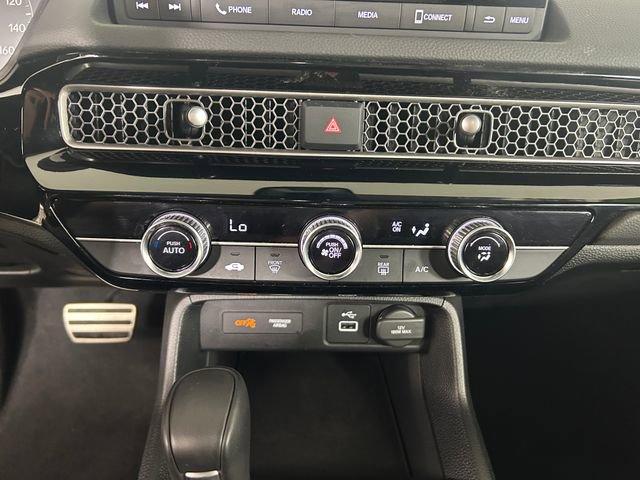 2024 Honda Civic Sedan Vehicle Photo in MEDINA, OH 44256-9631