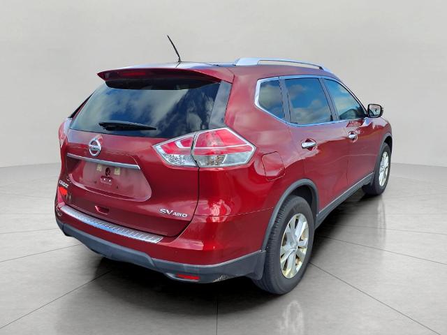 2015 Nissan Rogue Vehicle Photo in Oshkosh, WI 54904