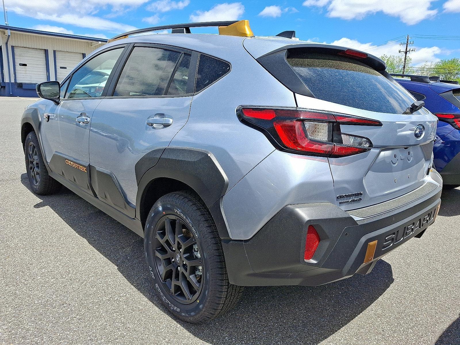 2025 Subaru Crosstrek Vehicle Photo in Easton, PA 18045