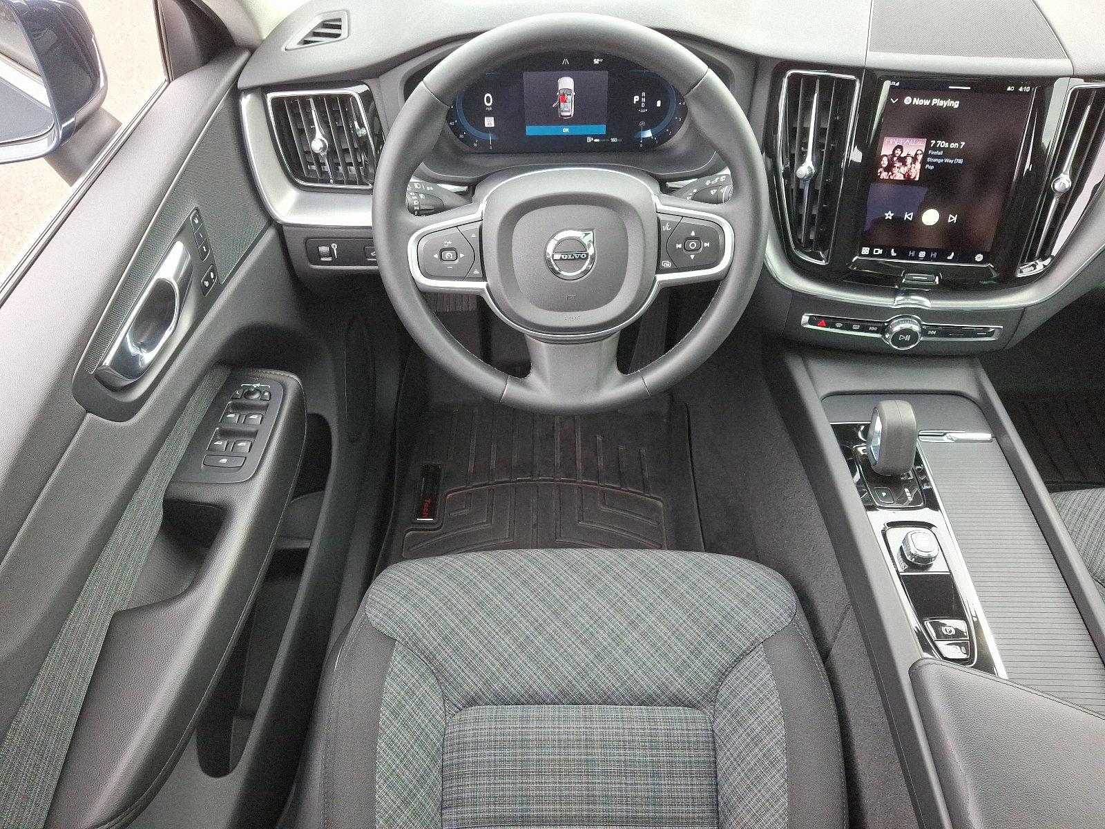 2022 Volvo XC60 Vehicle Photo in Trevose, PA 19053