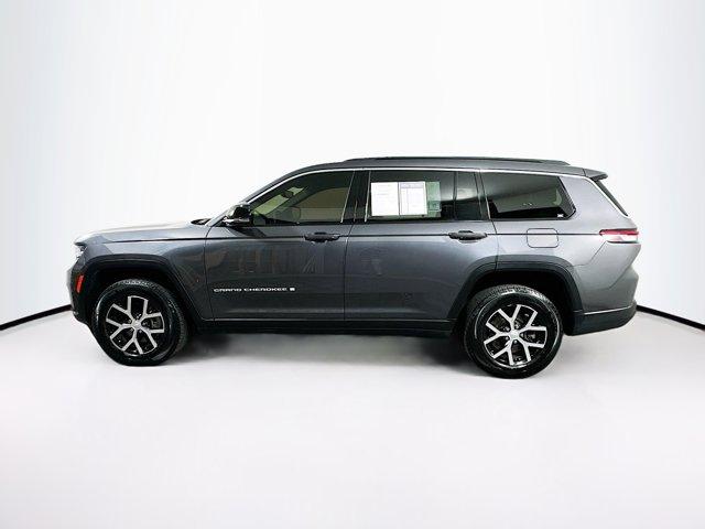 2024 Jeep Grand Cherokee L Vehicle Photo in Doylsetown, PA 18901