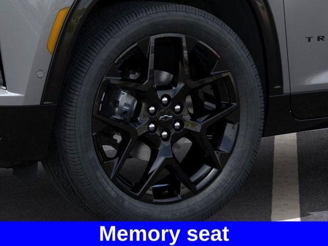 2025 Chevrolet Traverse Vehicle Photo in BROCKTON, MA 02301-7113