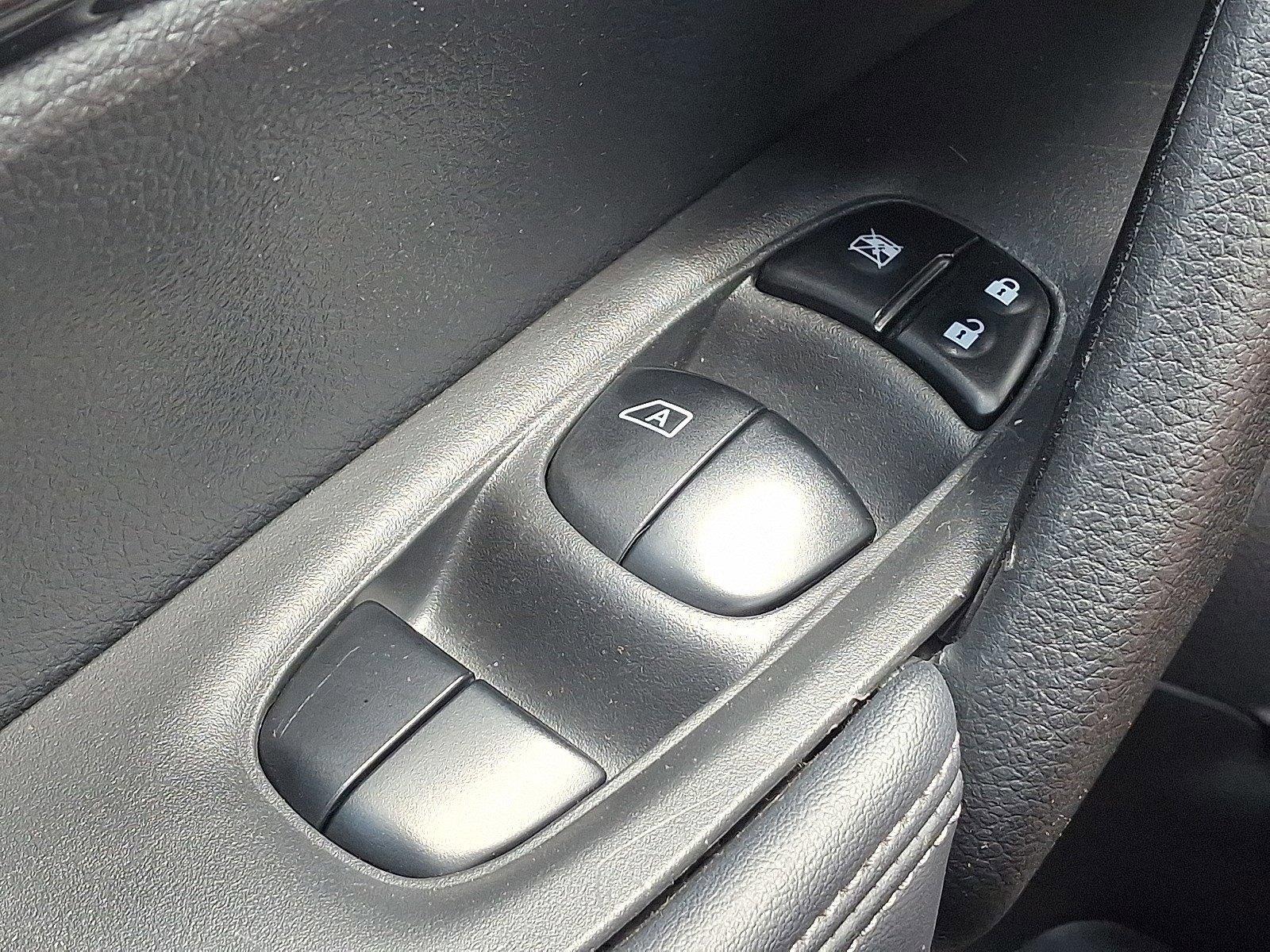 2017 Nissan Rogue Vehicle Photo in Harrisburg, PA 17111