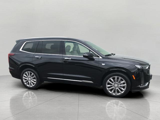 2023 Cadillac XT6 Vehicle Photo in GREEN BAY, WI 54303-3330