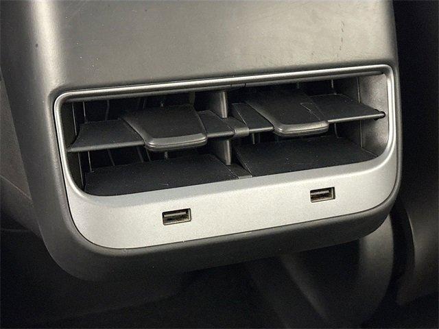 2019 Tesla Model 3 Vehicle Photo in PUYALLUP, WA 98371-4149