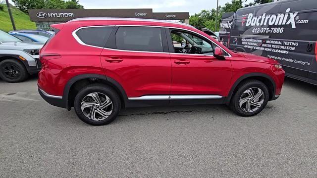 2022 Hyundai SANTA FE Vehicle Photo in Pleasant Hills, PA 15236