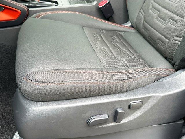 2025 Nissan Frontier Vehicle Photo in Flemington, NJ 08822