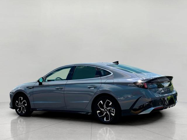 2025 Hyundai SONATA Vehicle Photo in Green Bay, WI 54304