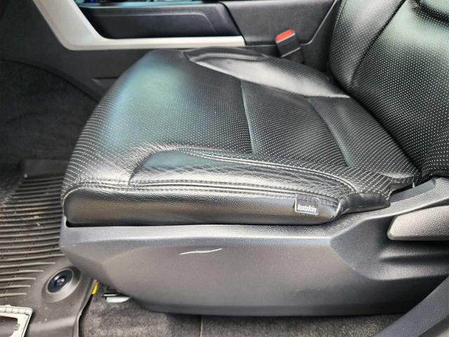 2022 Toyota Tundra 4WD Vehicle Photo in DENTON, TX 76210-9321