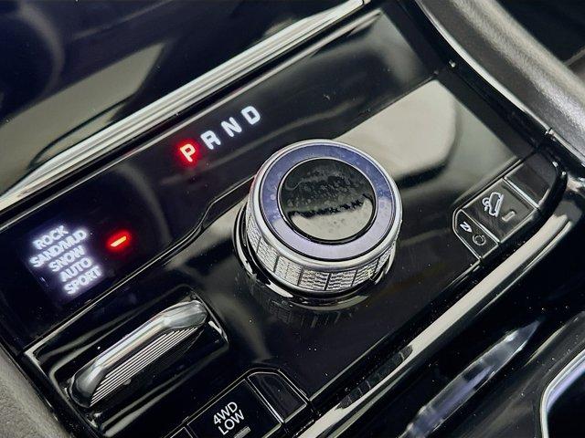 2023 Jeep Grand Cherokee 4xe Vehicle Photo in Doylsetown, PA 18901