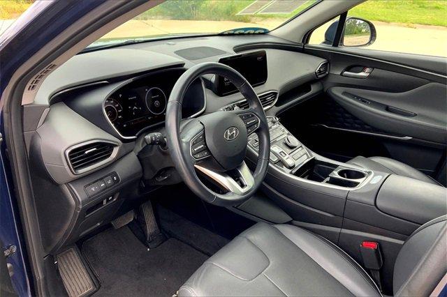 2022 Hyundai Santa Fe Vehicle Photo in TOPEKA, KS 66609-0000