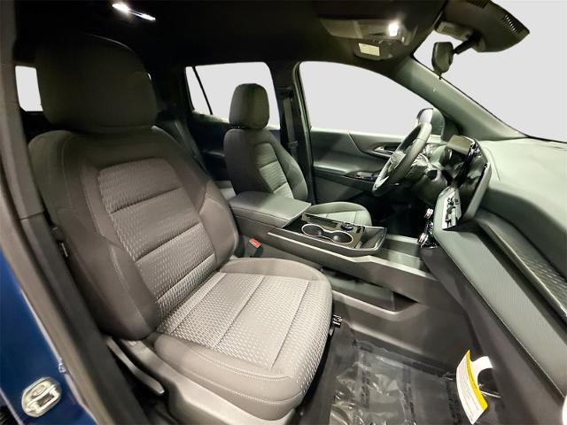 2026 Chevrolet Equinox Vehicle Photo in EVERETT, WA 98203-5662