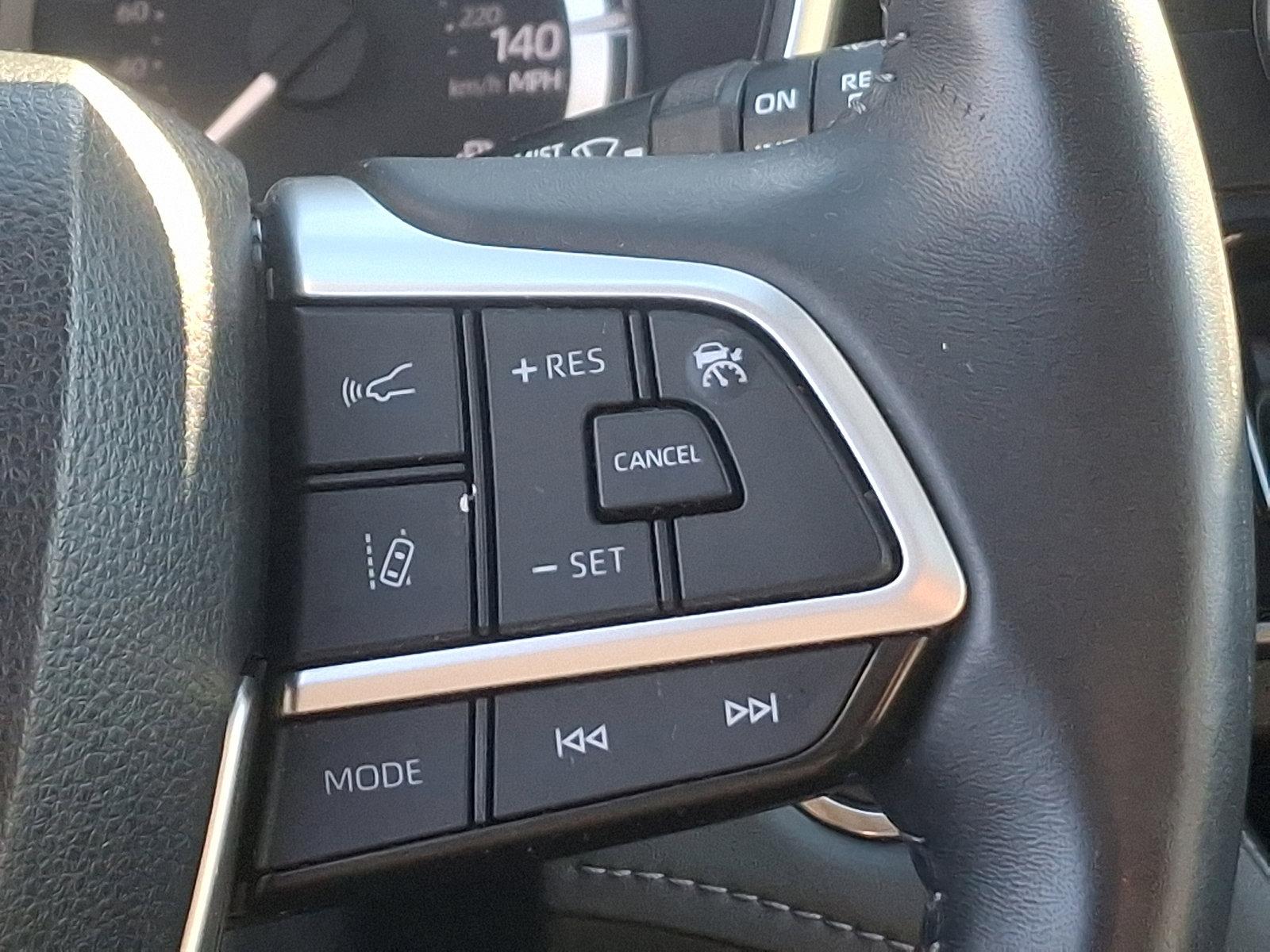 2023 Toyota Highlander Vehicle Photo in Trevose, PA 19053
