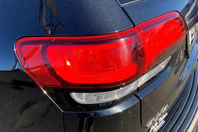 2016 Jeep Grand Cherokee Vehicle Photo in INDEPENDENCE, MO 64055-1377