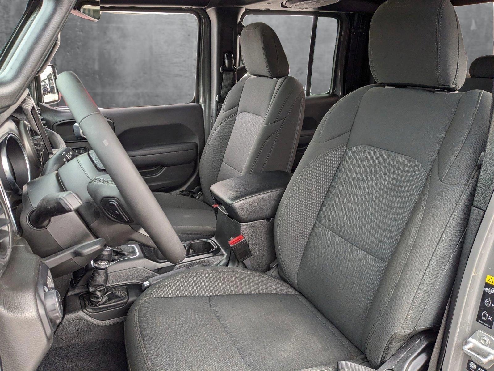 2023 Jeep Gladiator Vehicle Photo in Towson, MD 21204
