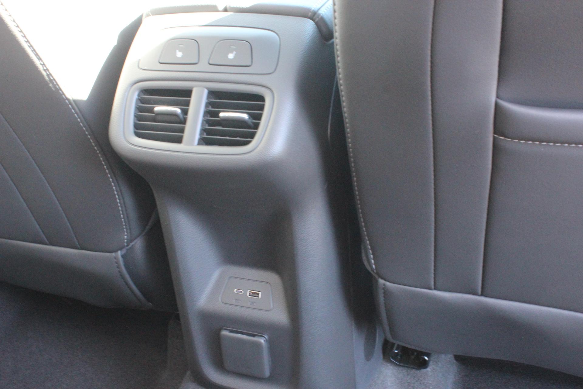 2025 Buick Envision Vehicle Photo in AURORA, CO 80012-4011