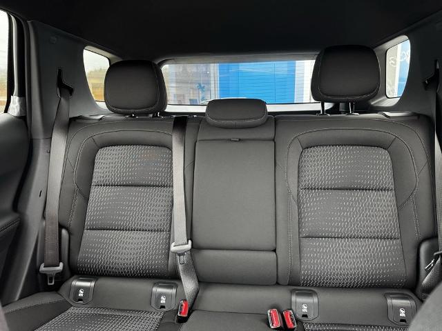 2025 Chevrolet Equinox Vehicle Photo in GARDNER, MA 01440-3110