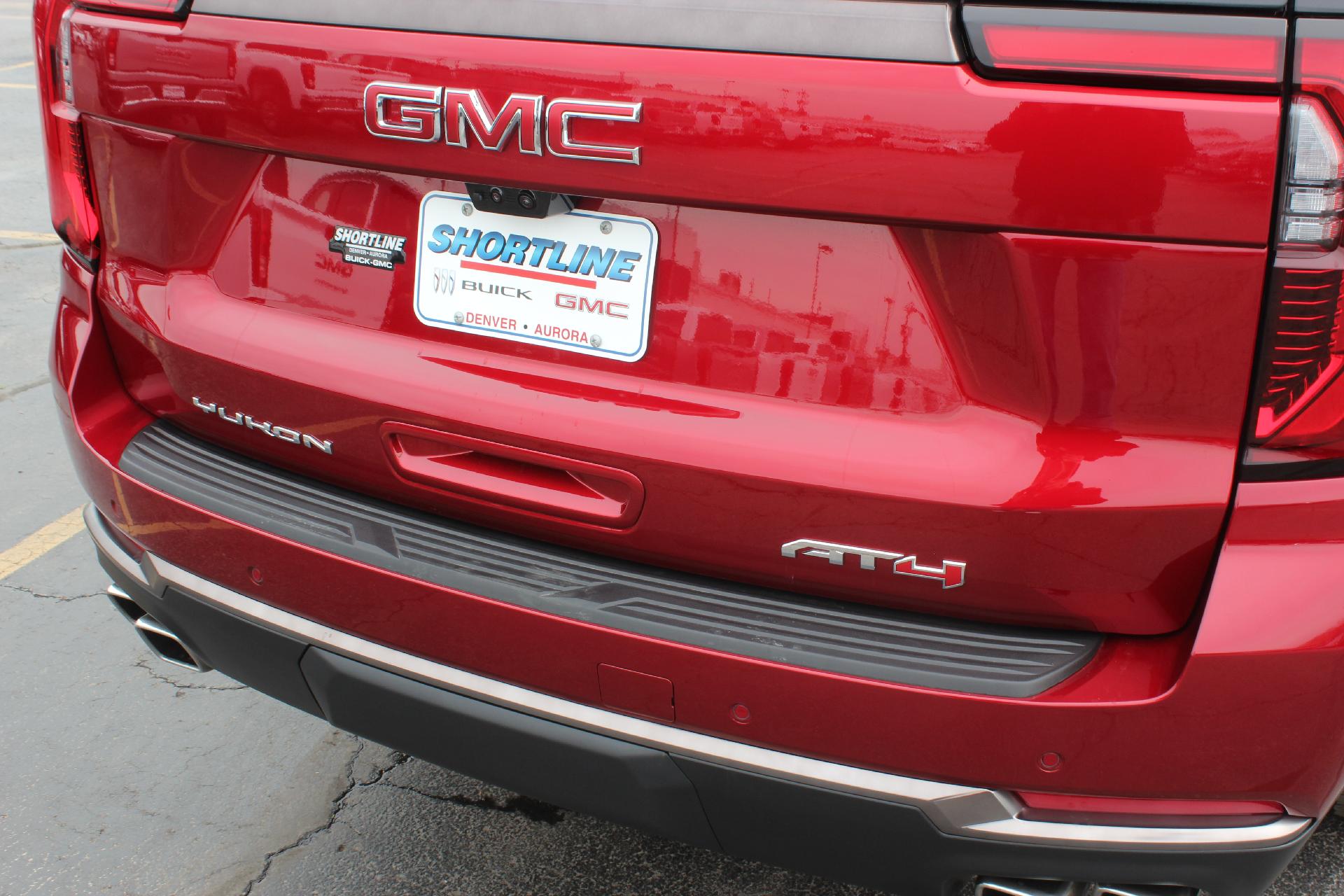 2025 GMC Yukon XL Vehicle Photo in AURORA, CO 80012-4011