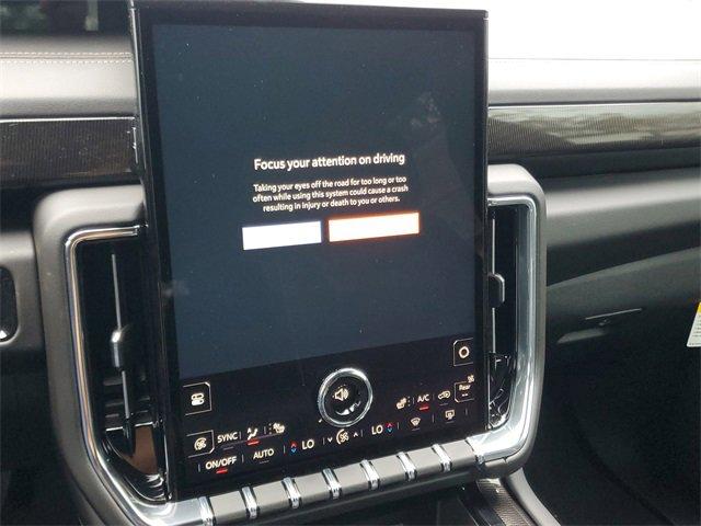 2025 GMC Yukon Vehicle Photo in SUNRISE, FL 33323-3202