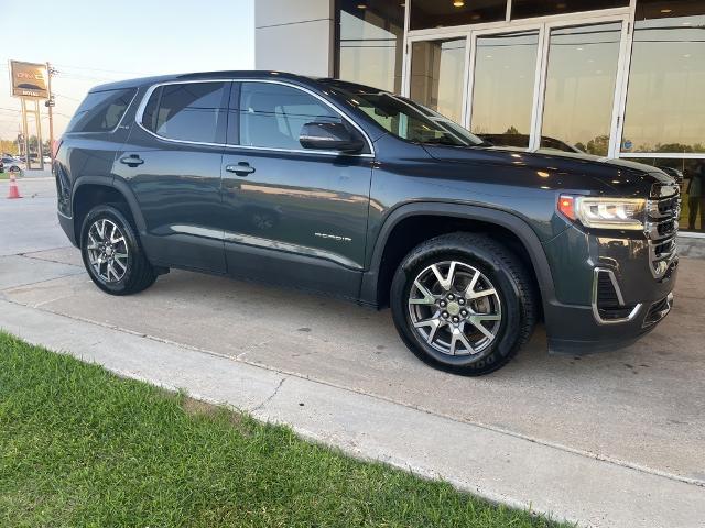 Used 2020 GMC Acadia SLE with VIN 1GKKNKLA5LZ163922 for sale in Baton Rouge, LA