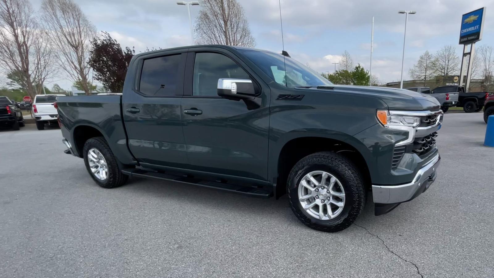 2025 Chevrolet Silverado 1500 Vehicle Photo in BENTONVILLE, AR 72712-4322